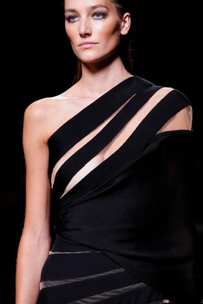 Look 72